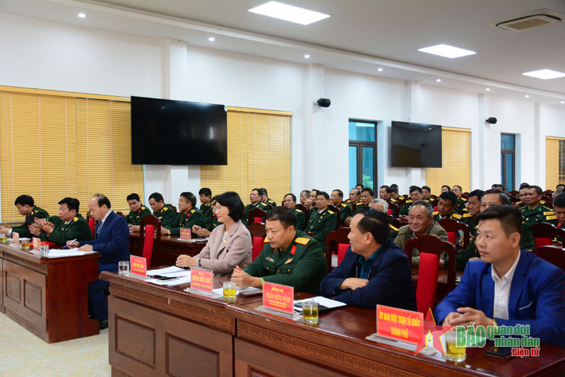 Điện Biên, Đắk Lắk: Gặp mặt cán bộ quân đội nghỉ hưu, nghỉ công tác